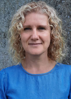 Katja Schmidt - ›Studentin Bachelor of Arts in Fitnesstraining‹, Übungsleiterin, Kursleiterin›Aqua-Fitness, Aqua-Fit (32°C), Aqua-Jogging, Babyschwimmen, Rehasport‹