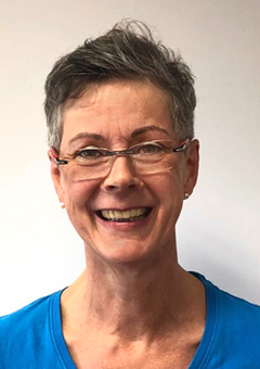 Sabine Berg - staatl. geprüfte Gymnastiklehrerin, Bereichsleitung >Verein<, Kursleiterin ›Aqua-Rücken, Aqua-Therapie, Faszientraining, Rückengymnastik,  Babyschwimmen, Reha Sport‹